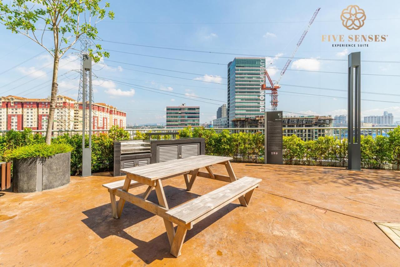 Апарт готель Greenfield Sunway By Five Senses Петалінг-Джая Екстер'єр фото